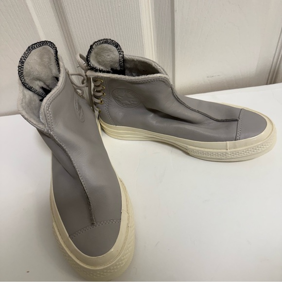 Vintage Converse Backlaced Sneaker! - Picture 2 of 4